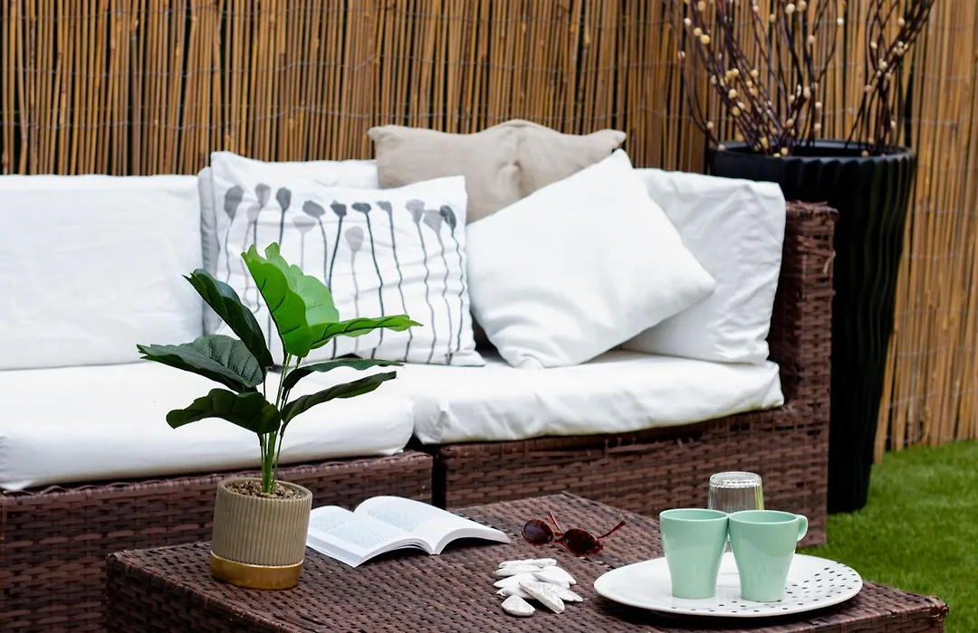 Mirage Mer B&B-1