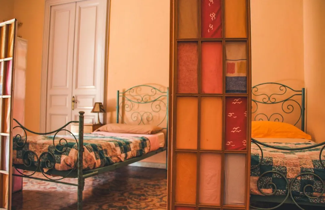 Casa Verdi - House Of Travelers-1